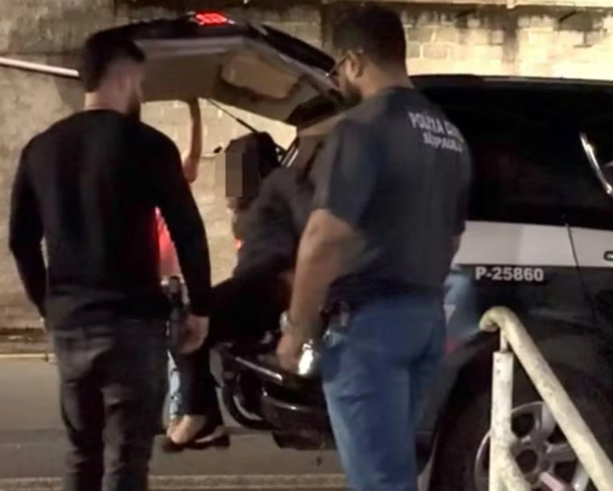 Cerca de R$ 6 milhões desviados da prefeitura de Santo Antônio do Pinhal podem ter sido usados em apostas online; servidora foi presa