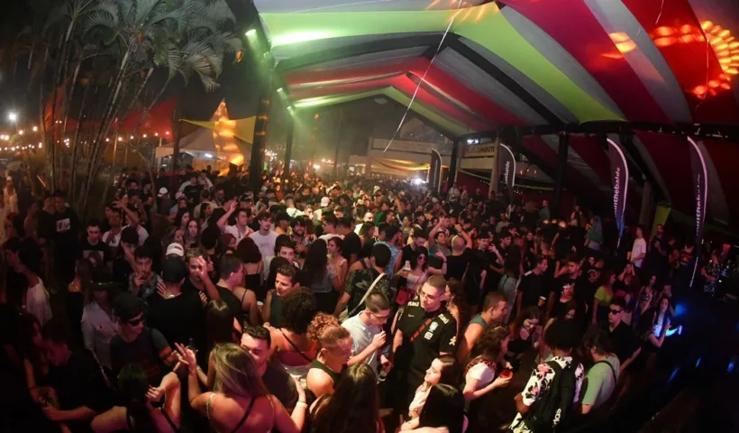 Clube Santa Rita, em São José dos Campos anuncia Carnaval com 5 noites e 3 matinês