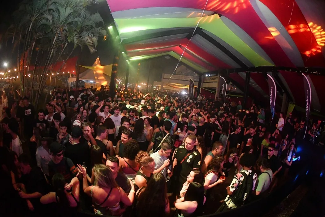 Clube Santa Rita, em São José dos Campos anuncia Carnaval com 5 noites e 3 matinês