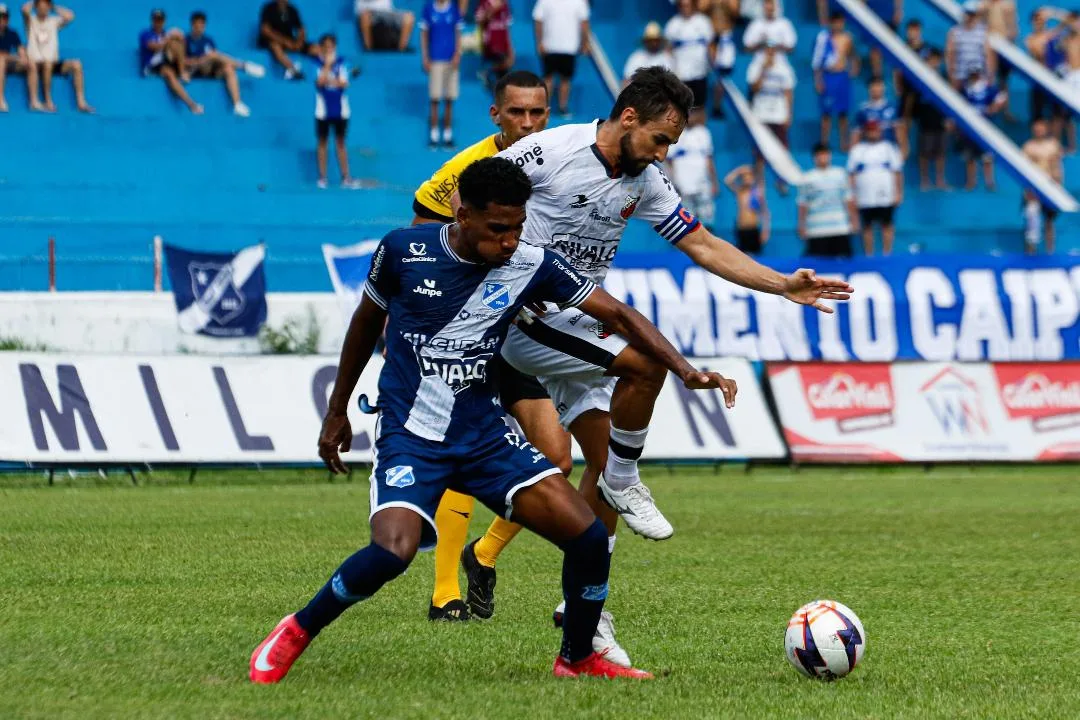 Jogo entre EC Taubaté e Ituano no Joaquinzão pela Série A2 2026