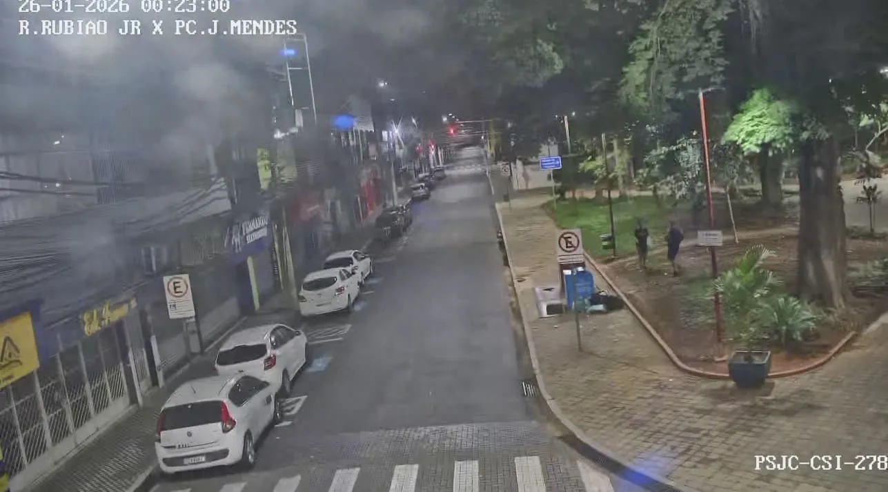 O crime ocorreu no dia 26 de janeiro por volta de 0h31, na Rua Francisco Paes, nº 188, no centro de São José dos Campos