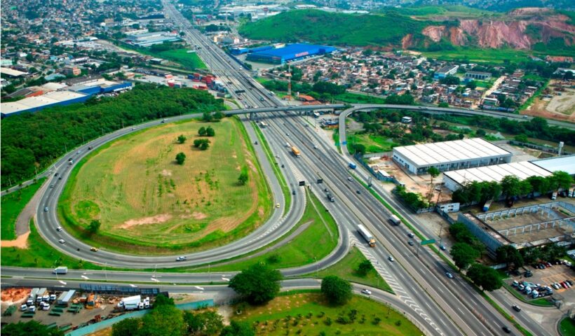 Feriado de Páscoa deve levar 1,6 milhão veículos às rodovias do Vale