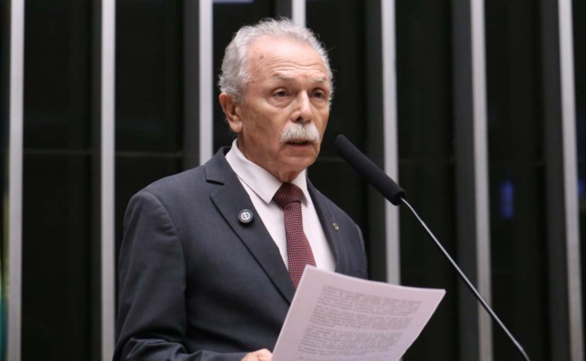 Câmara aprova acesso a benefícios previdenciários para bolsistas de pós-graduação