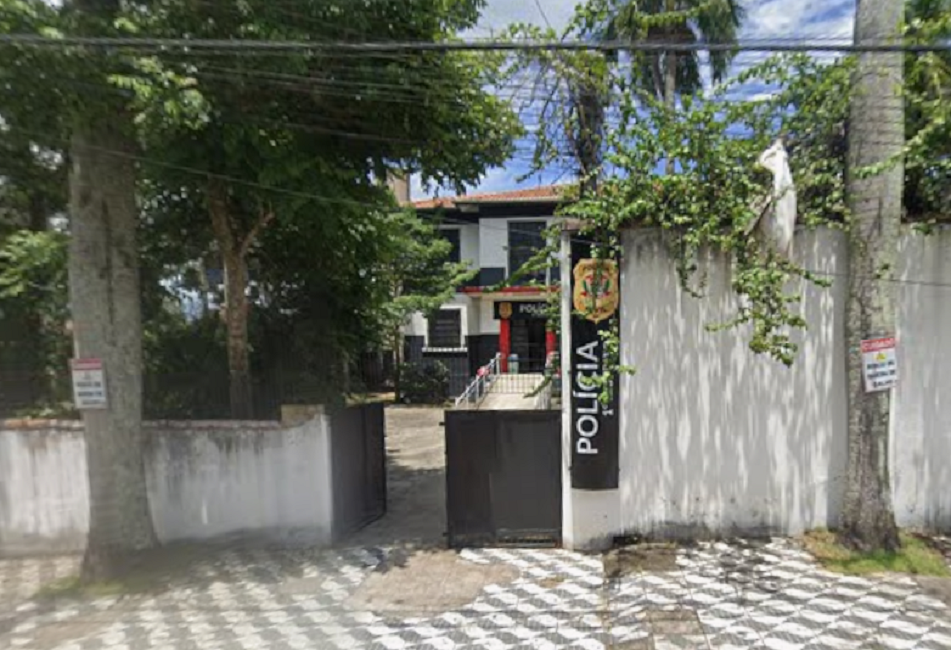 Colisão em Guaratinguetá deixa vítima fatal e mulher em estado grave