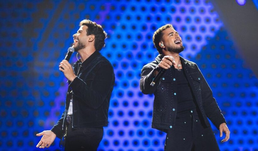 Show da dupla Danilo e Davi é destaque na Agenda Cultural no Vale deste final de semana