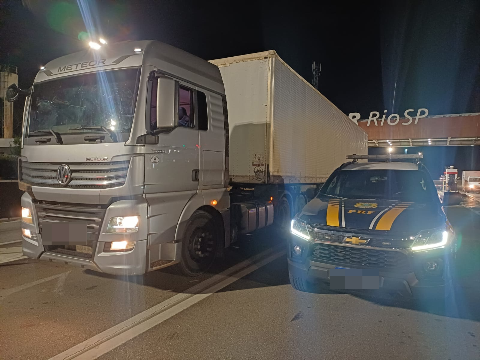 Apreensão ocorreu na Dutra em Jacareí