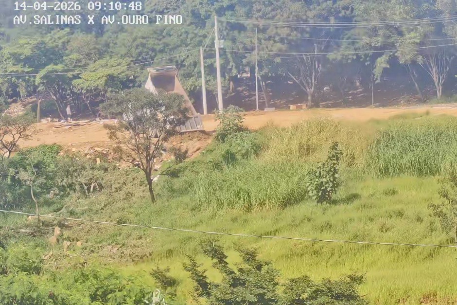 descarte irregular no PEV do Campo dos Alemães