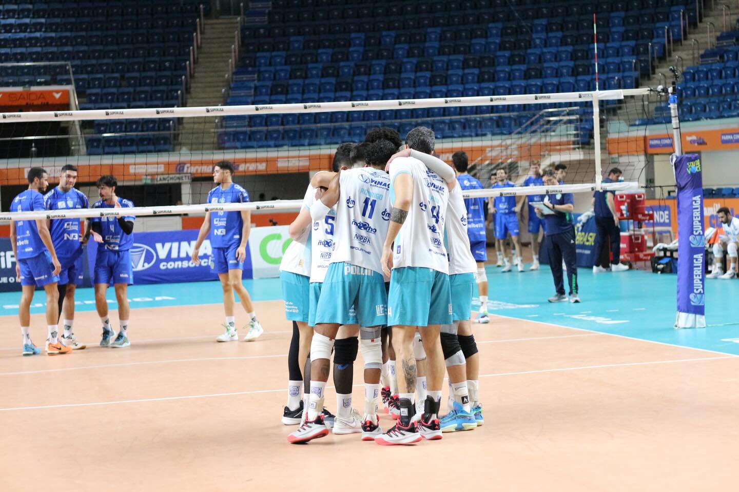 Jogadores do Vôlei São José