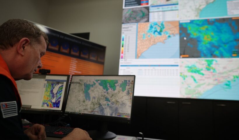 Litoral Norte recebe reforço com novos radares meteorológicos