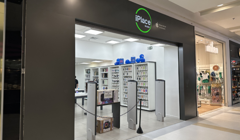 Faxada de Loja iPlace em um Shopping