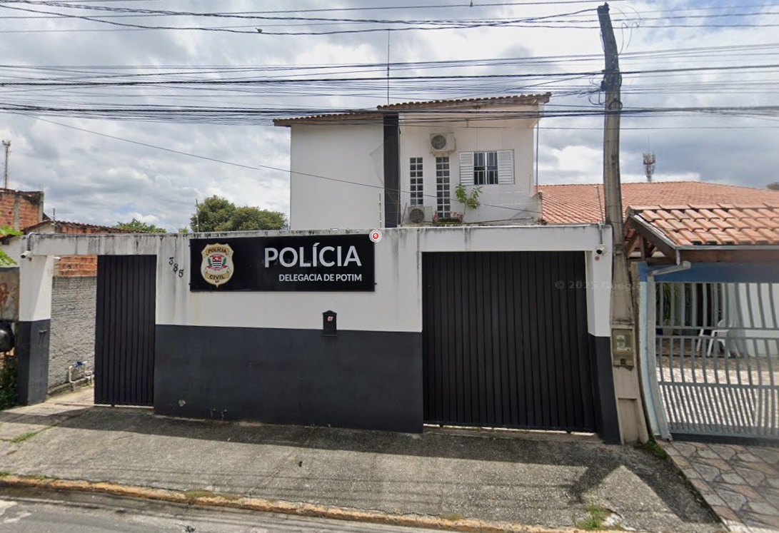 delkegacia de polícia de Potim; bebê morre afogado em piscina