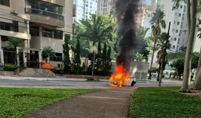 Vazamento de combustível no solo foi o que provocou as chamas