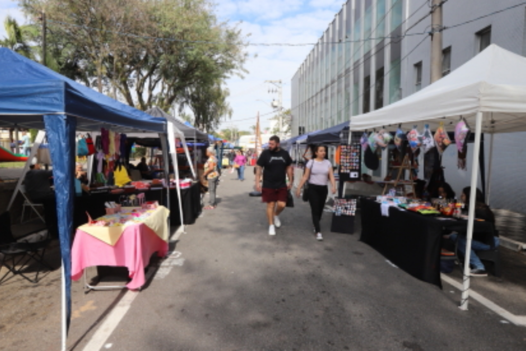 Jacareí (SP) recebe neste sábado (9) a Feira dos Trilhos, no Pátio dos Trilhos