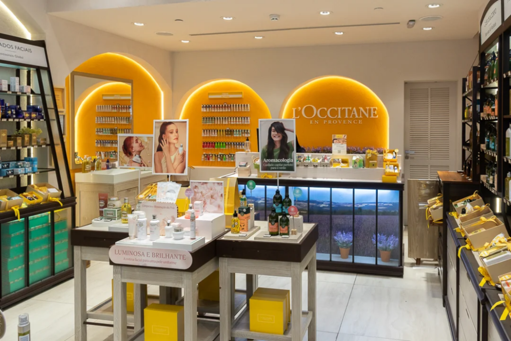 marca de cosméticos L'Occitane está com vagas de emprego abertas para o cargo de pessoa vendedora em São José dos Campos