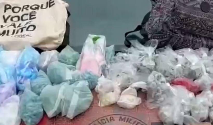 homem foi preso por tráfico de drogas na noite deste domingo (17) no bairro Perequê-Açu, em Ubatuba