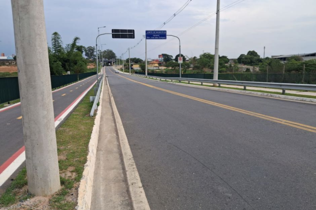 Manutenção viária na ligação entre São José dos Campos e Jacareí terá interdição parcial entre 1º e 5 de junho de 2026.