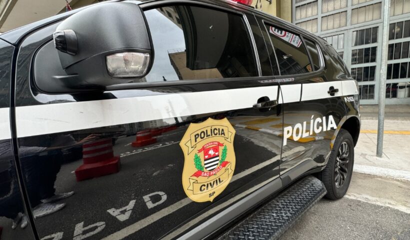 viatura da polícia civil; feirante foi ferido a tiros em guaratinguetá