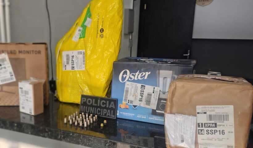 Roubo a van de entregas em São Sebastião