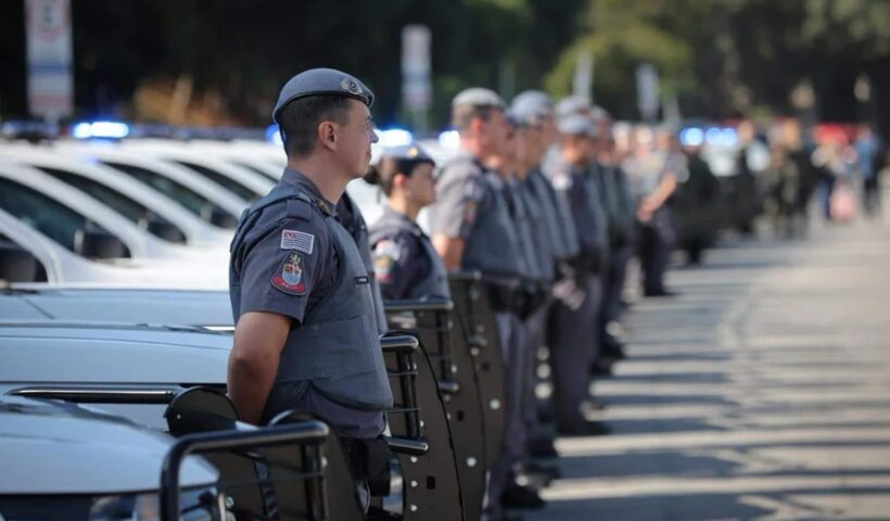 Concurso da PM de São Paulo abre 2 mil vagas para soldados. Provas serão aplicadas em 51 municípios, incluindo o Vale do Paraíba.