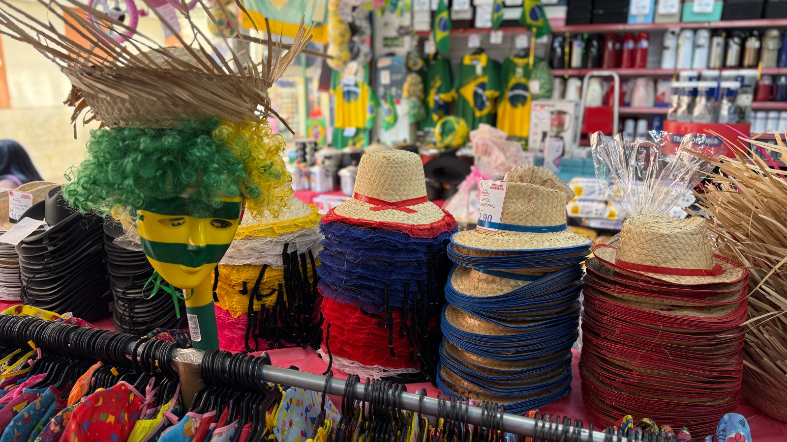 Comércio do Vale preparado para as vendas de junho 
