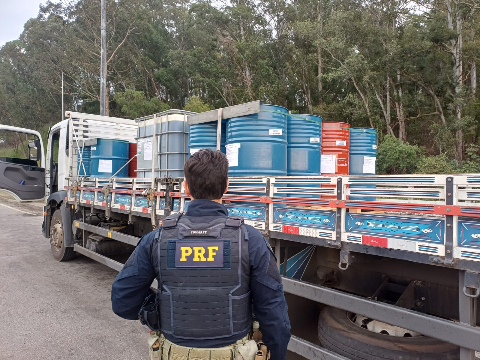 Operação de fiscalização de produtos perigosos na Dutra