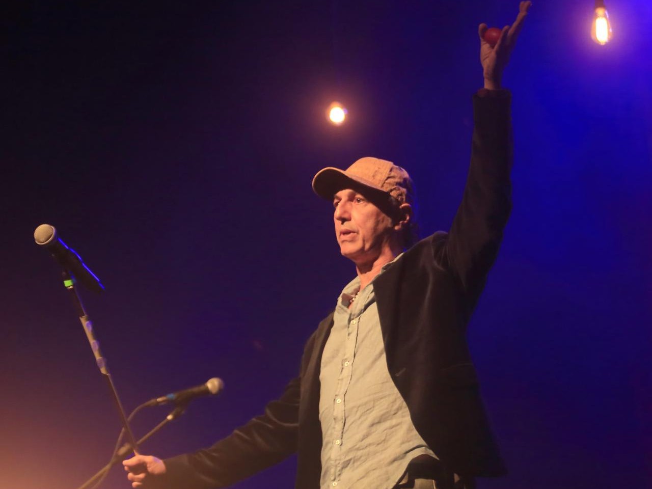 Zeca Baleiro é destaque no New Orleans Fest em São Sebastião