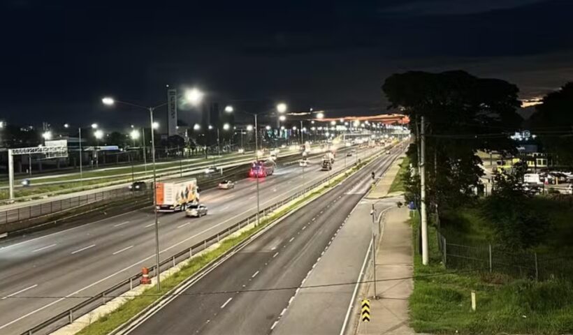 Atropelamento na Dutra deixa homem de 64 anos morto em Taubaté