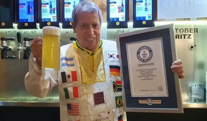 Daniel Bartolomeu Sbruzzi, de Taubaté, é considerado o torcedor que mais assistiu edições da Copa do Mundo nos estádios em toda a história