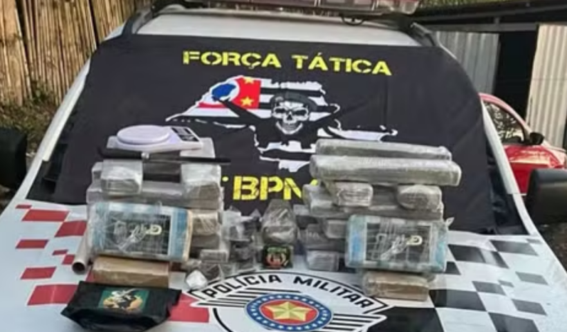 PM apreende grande quantidade de drogas no Banhado, em São José dos Campos, após denúncia de ponto de armazenamento.