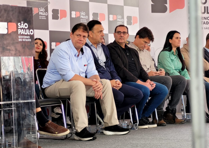 Governador Tarcísio de Freitas inaugura a Escola Estadual Roberto Burle Marx em São José dos Campos, primeira unidade do Vale pelo PPP