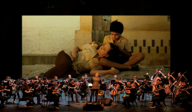 Central do Brasil será exibido em cine concerto neste sábado (20), às 19h, em Jacareí, com trilha sonora ao vivo.