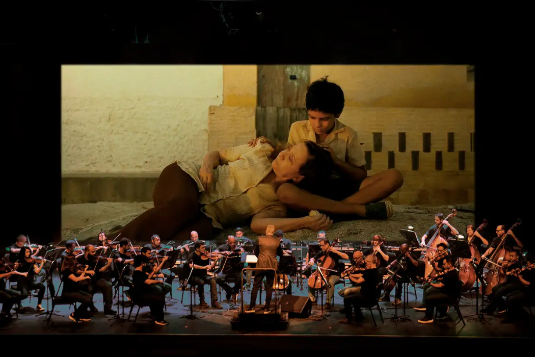 Central do Brasil será exibido em cine concerto neste sábado (20), às 19h, em Jacareí, com trilha sonora ao vivo.