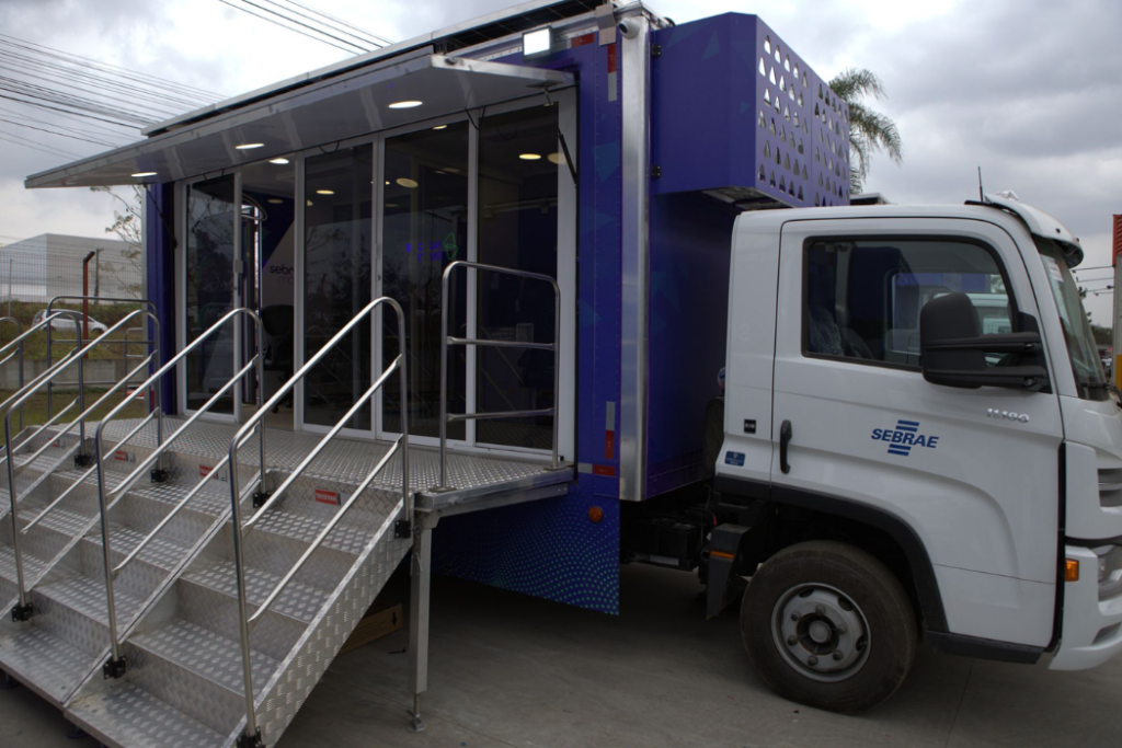 Sebrae Móvel atende nas Galerias do Empreendedor do Putim e Campo dos Alemães, em São José dos Campos, com consultoria gratuita