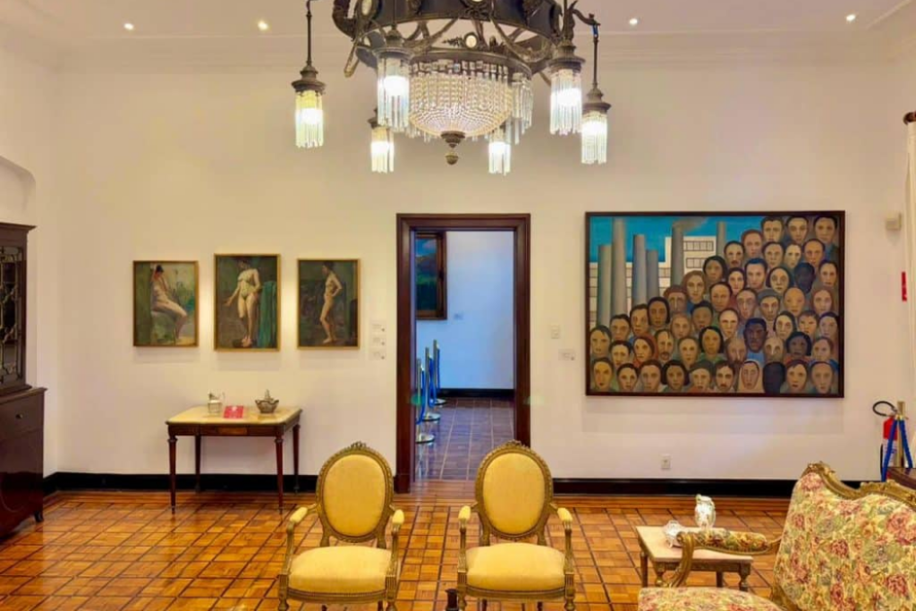 O Palácio Boa Vista, em Campos do Jordão, recebe a exposição "Tarsila do Amaral e a Volta ao Clássico", com 16 obras da artista e entrada gratuita