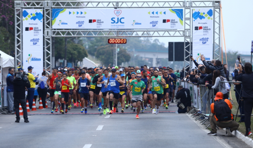 Inscrições da Corrida de Aniversário de São José dos Campos abrem para público. Prova acontece em 26 de julho com percursos de 5 km e 15 km.