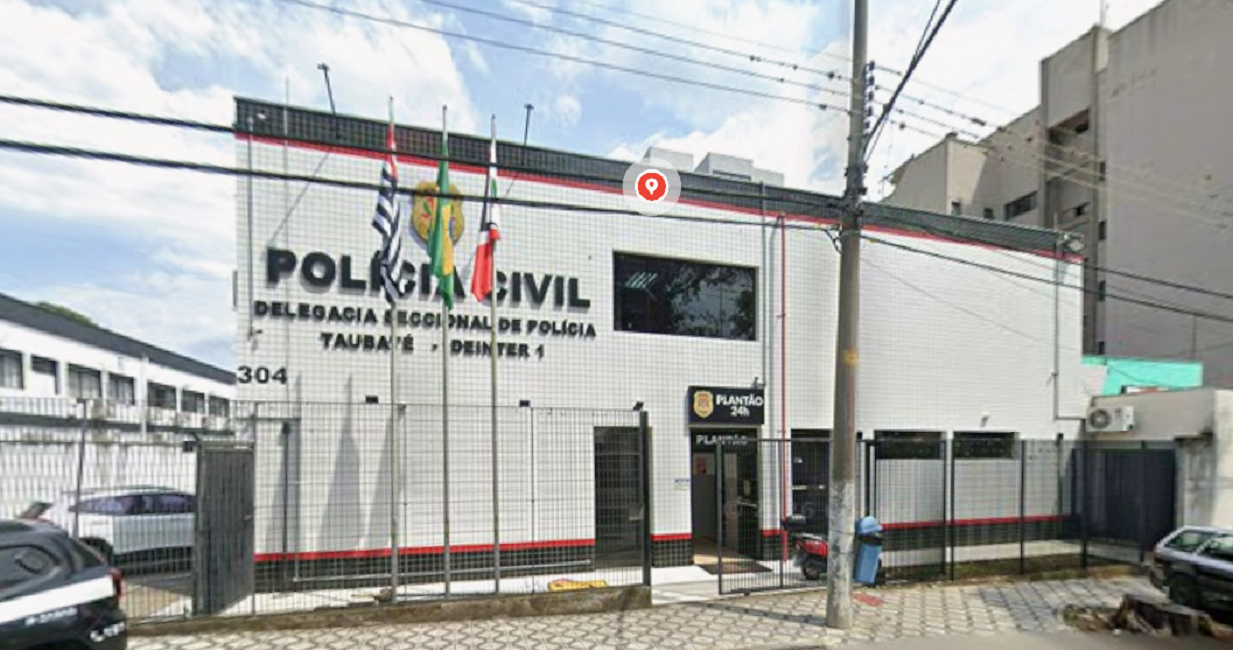 Homem morre após ser baleado dentro de delegacia em Taubaté