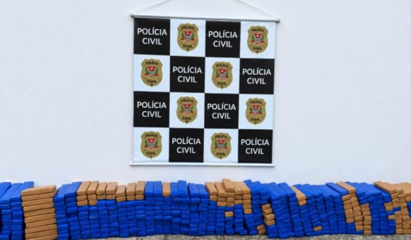 Polícia apreende 600 kg de maconha em caminhão em Caçapava
