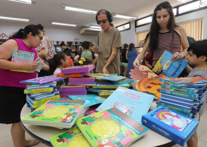 Feira Literária de Jacareí prorroga inscrições para obras de autores do Vale