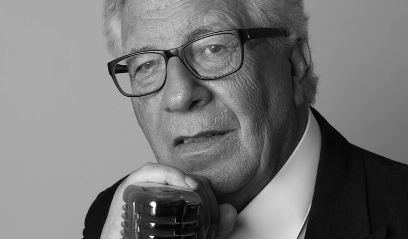 Morre Peppino di Capri, ícone da música italiana, aos 86 anos