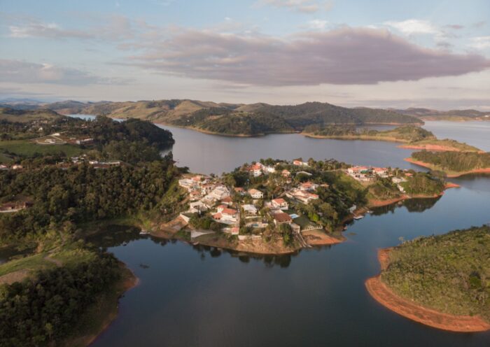 Homem morre afogado ao tentar atravessar represa em Igaratá