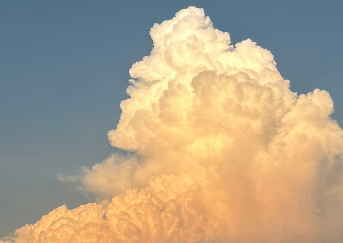 Previsão do tempo para o fim de semana em São Paulo e região indica frio, variação de nebulosidade e possibilidade de chuva fraca no Vale