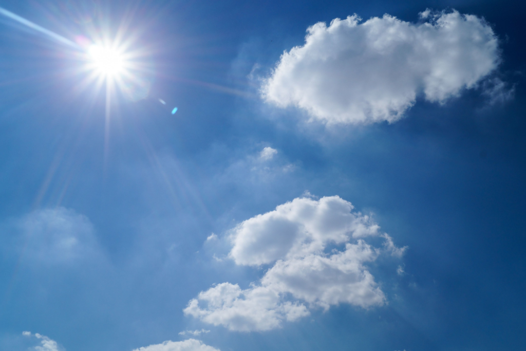 Confira como fica o tempo no Vale do Paraíba entre segunda (13) e sexta (17), com previsão de frio, sol e temperaturas mais altas.