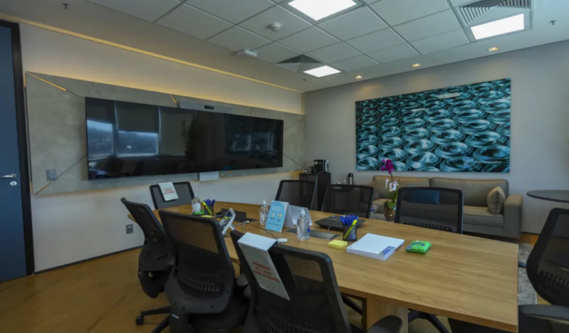 Ball Corporation abre vagas de emprego em São José dos Campos para áreas de TI, RH, gestão e operações. Confira cargos e requisitos.