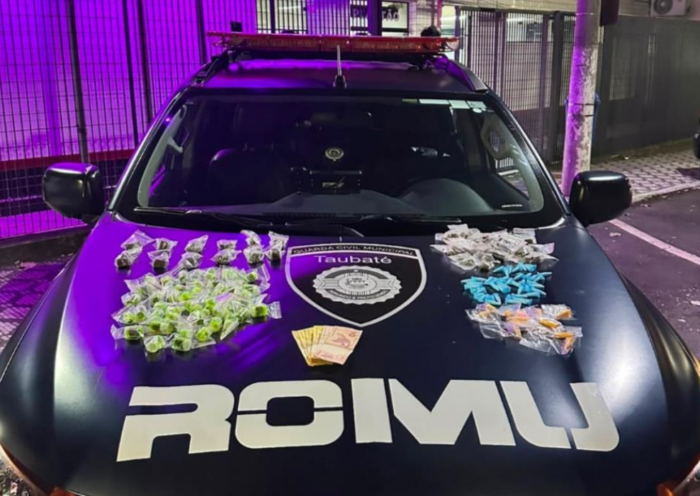 Homem é preso por tráfico de drogas em Taubaté após denúncia. GCM apreendeu porções de maconha, cocaína e a droga conhecida como "ice".