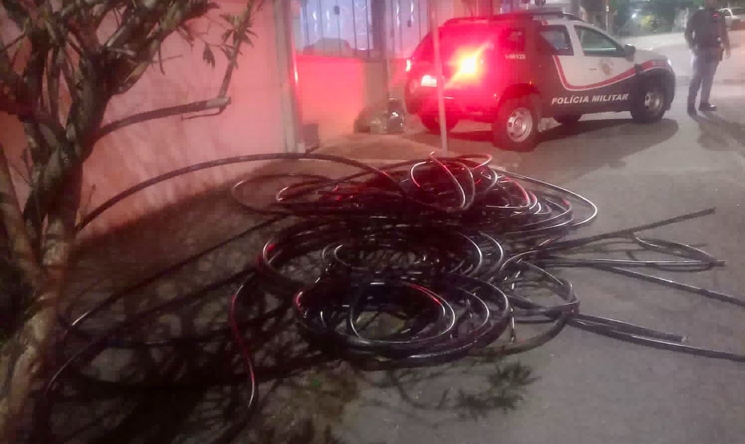 furto de meia tonelada de cabos de telefonia em São José dos Campos