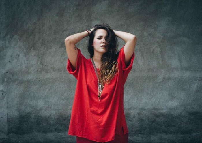 Cantora Tiê é o destaque da Agenda Cultural no Vale deste final de semana. Foto: Divulgação