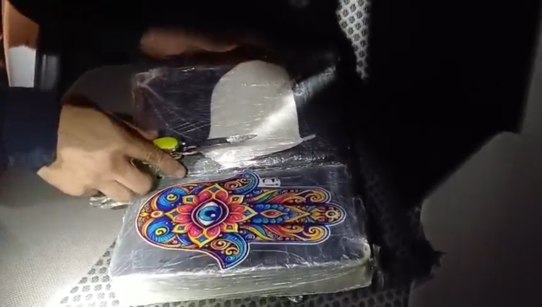 Cheiro de maconha denuncia carga de cocaína escondida na Dutra