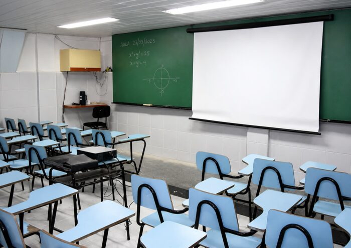 Novo Ensino Médio: pesquisa da USP aponta que programa Inova Educação contribuiu para precarização do ensino em SP