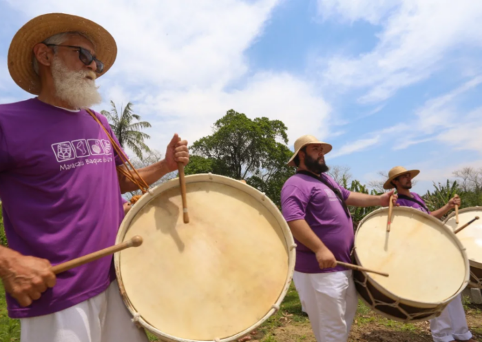 Sede da FCCR recebe o grupo Baque do Vale em apresentação de maracatu no dia 27 de agosto, durante o Bar de Quinta, em São José dos Campos.