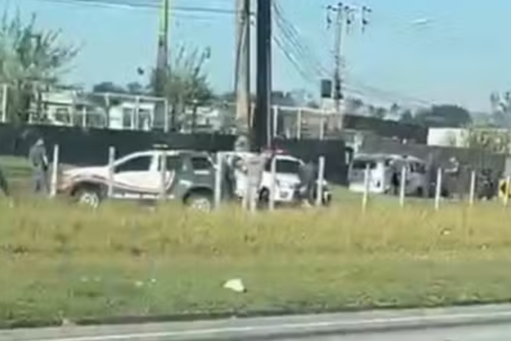 Militar da FAB, de 20 anos, é baleado durante tentativa de assalto na Zona Leste de São José dos Campos. Polícia Civil investiga o caso.